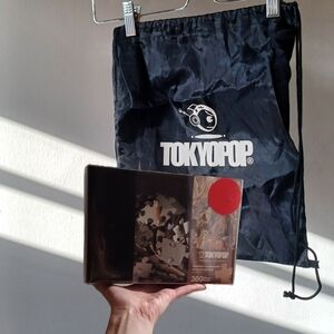 TOKYOPOP Black Drawstring Bag and 300  Piece Puzzle
